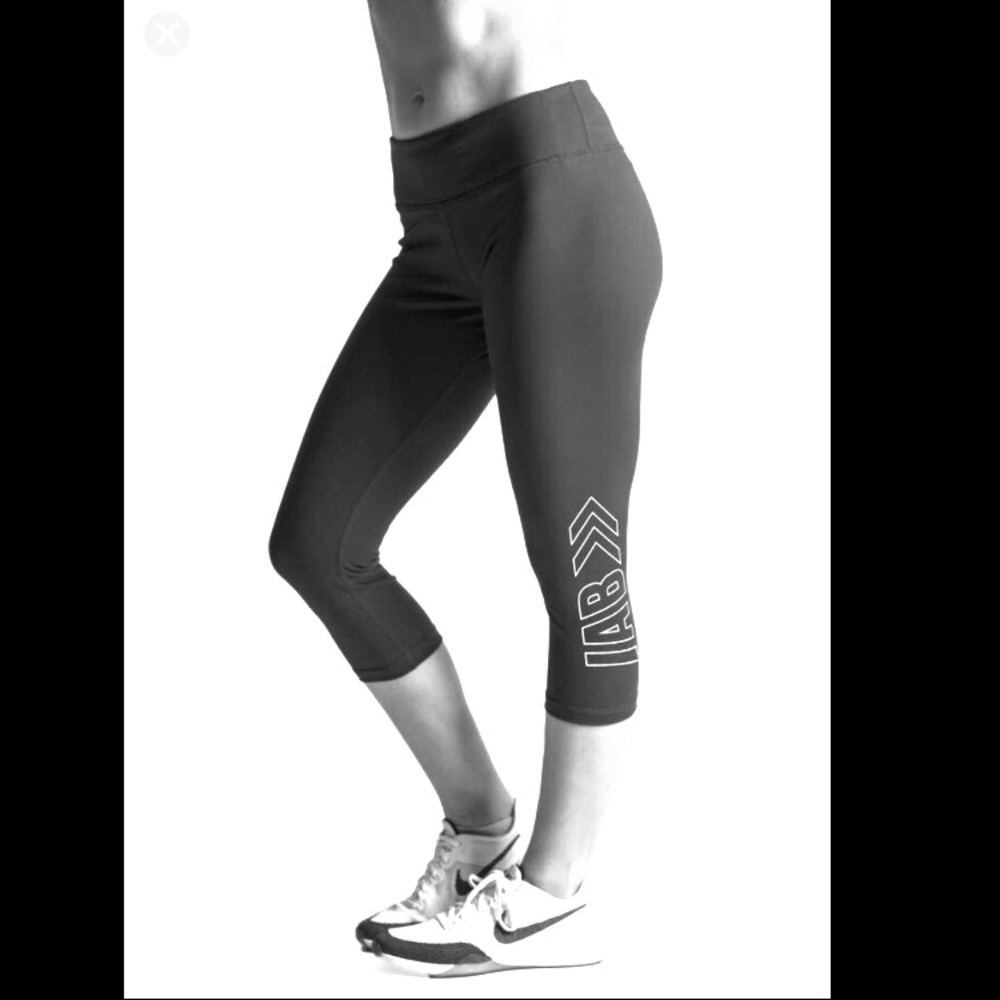 IAB MFG workout capris!